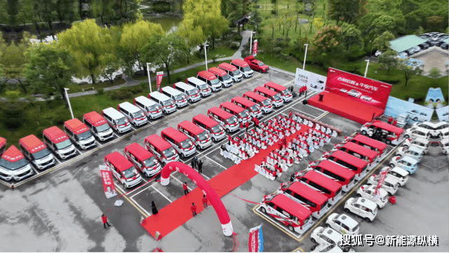 牛电【牛气行动-冠军一日门店长活动】尊龙凯时app女排世界冠军乔婷助阵(图7)